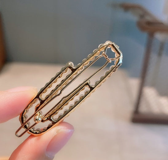 Pearl hair clip set with faux pearl accented bobby pins — view 3