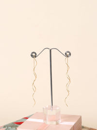 Dainty Sui Dhaga Earrings-3