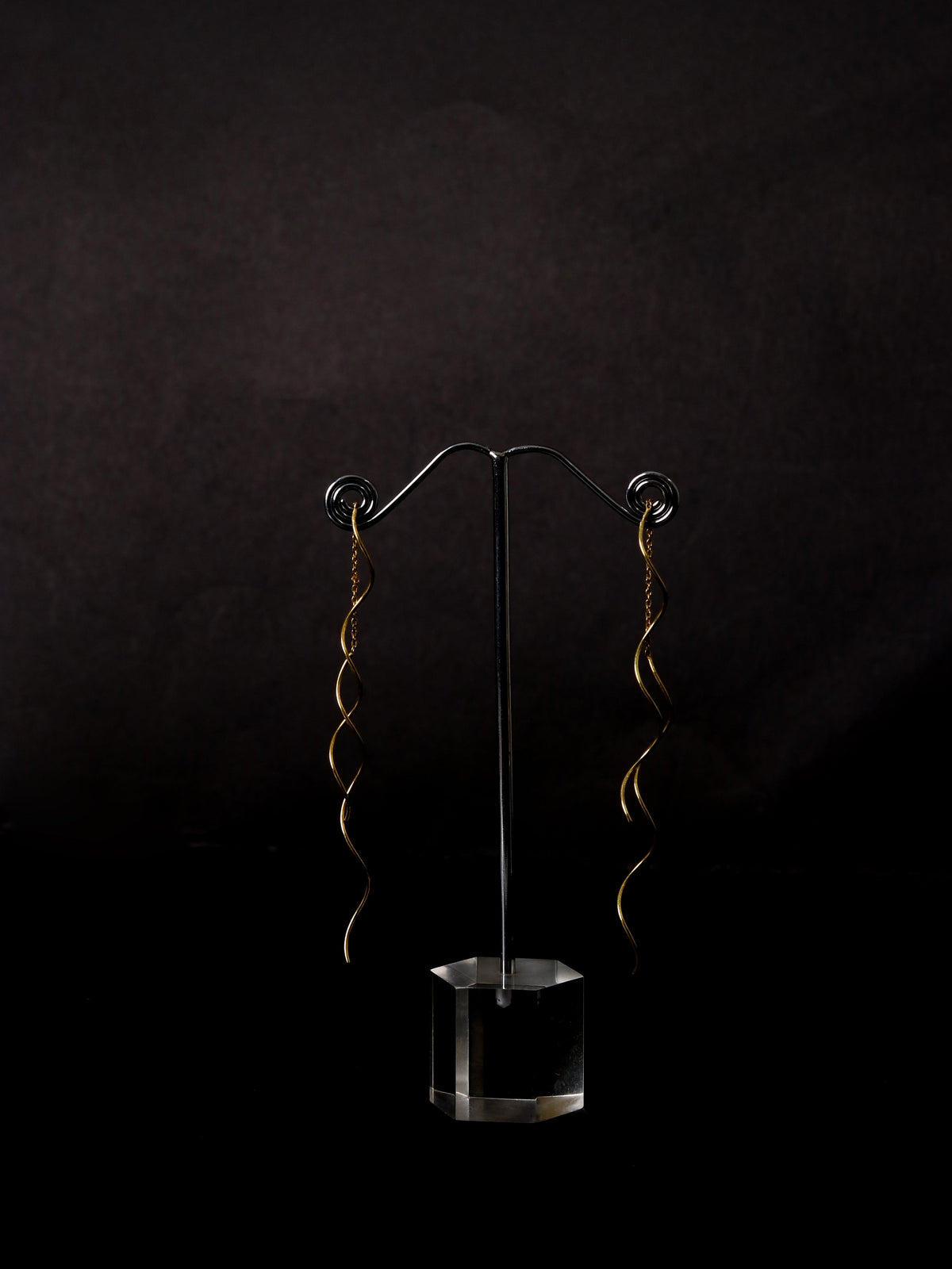 Dainty Sui Dhaga Earrings-1