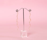 Dainty Sui Dhaga Earrings-4