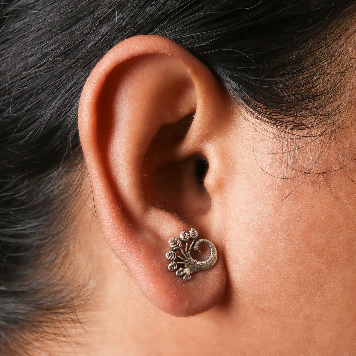 Dancing Peacock Earrings-2