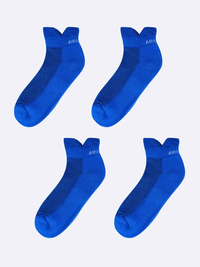 Cushioned and breathable sneaker socks designed for running