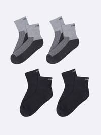 High ankle socks for running with sweat-wicking fabric and performance-enhancing features