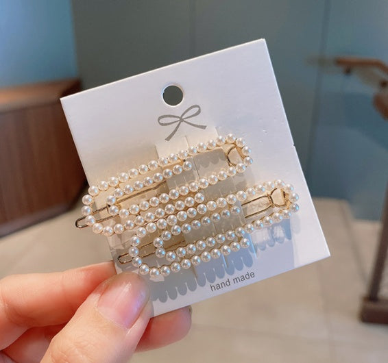 Pearl hair clip set with faux pearl accented bobby pins