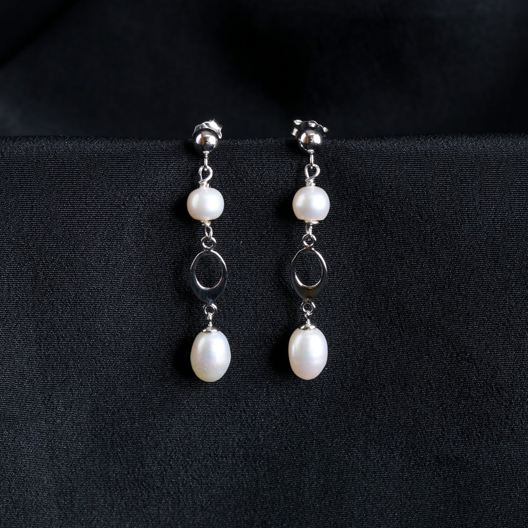 Cutwork Pearl Earrings-2