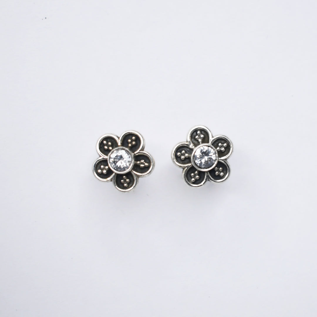 Floral Zircon Studds-0