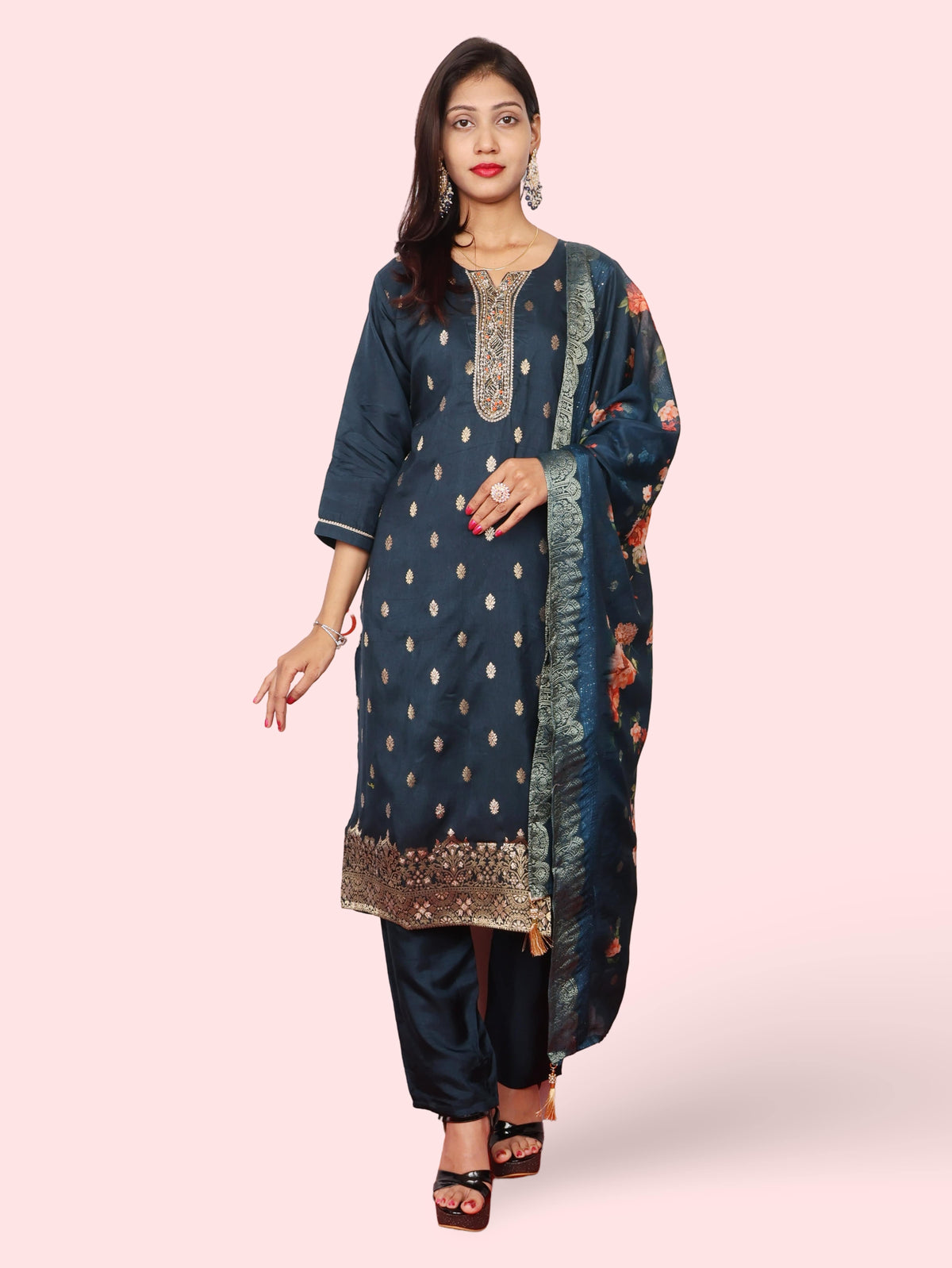 Women's Straight Kurta-Pant, and Dupatta Set-0