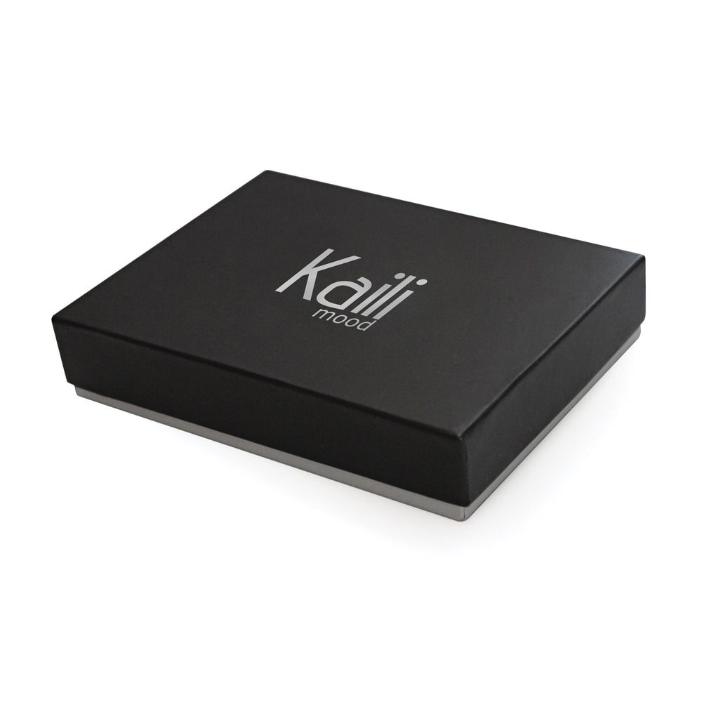 K12204DF | Men's wallet in genuine full-grain leather, Naked. Blue color. RFID protection. Size when closed: 12.5 x 9.5 x 2 cm. Packaging: gift box bottom/cover