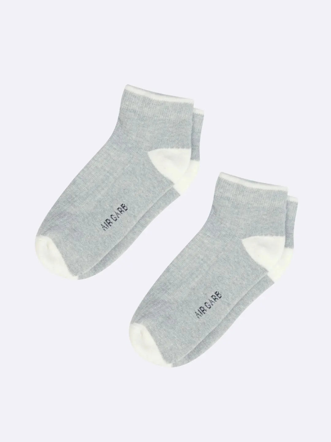 Low Ankle Socks for Men and Women - Stylish and Comfortable Design