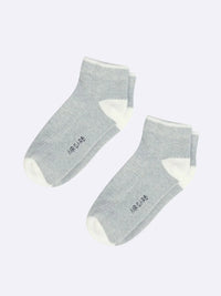 Low Ankle Socks for Men and Women - Stylish and Comfortable Design