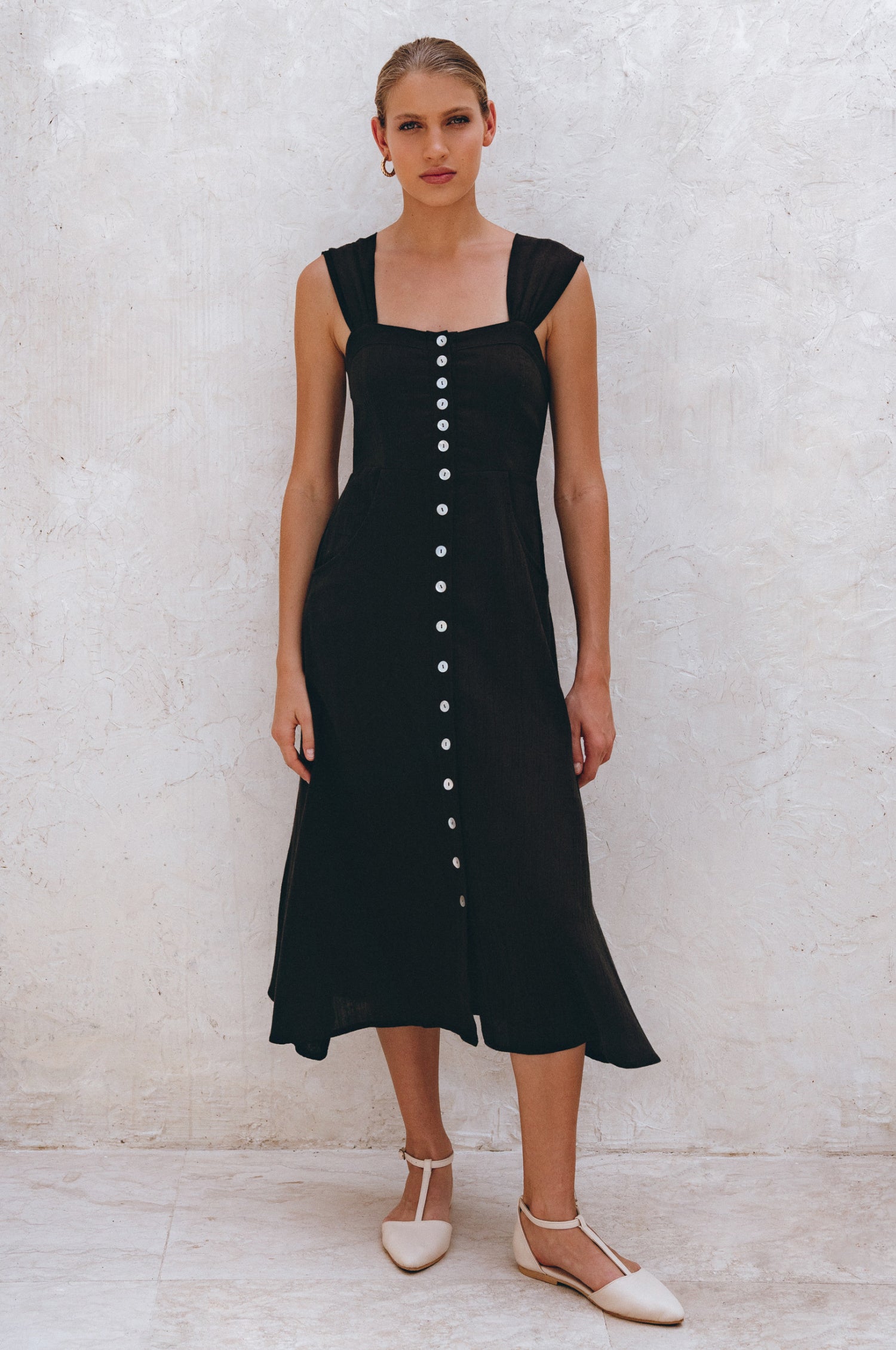 Mira Linen Midi Dress