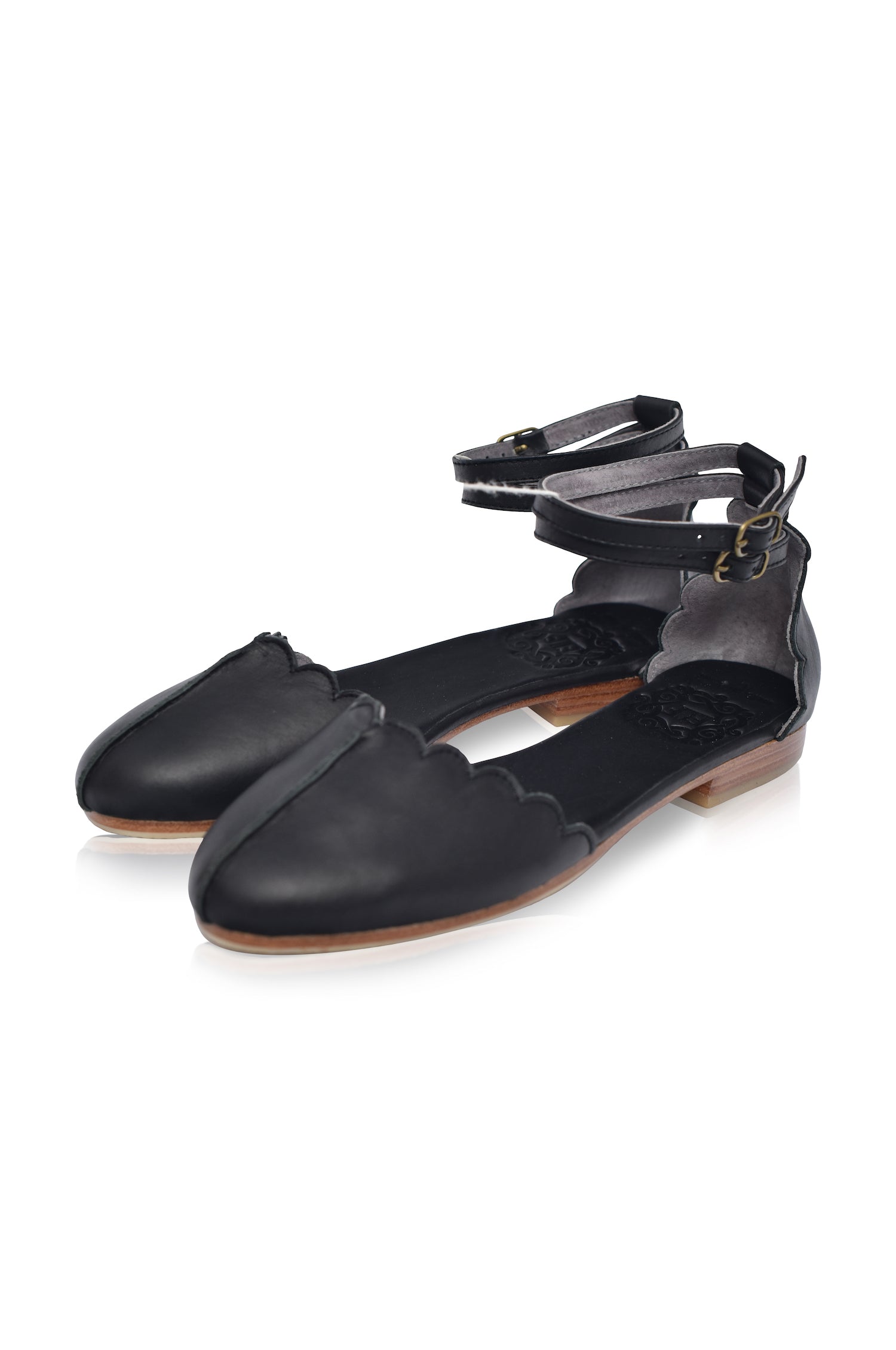 Venus Almond Toe Scalloped Leather Flats